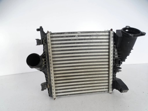 4m0145804bm - ИНТЕРКУЛЕР ПРАВЫЙ AUDI Q7 SQ7 4M Q8 SQ8