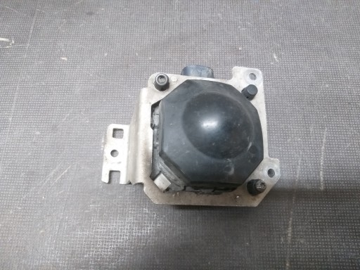 Решітка RADAR AUDI A4 B9 8W0807541F