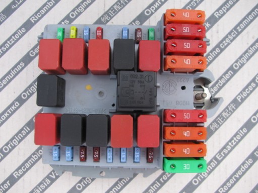 Блок запобіжників ducato boxer jumper 14-21 1376613080