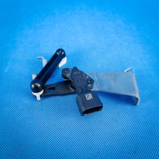 Sensor Schalter Niveauregelung Leuchten vorne links BMW X5 G05 X6 6895467 6879039 6879041