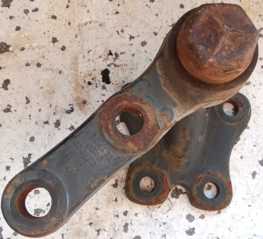 A9444610040 - Кріплення ресорної підвіски mercedes atego axor