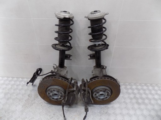 W247 A1773209200, - Mercedes w177 w118 передній правий поворотний кулак