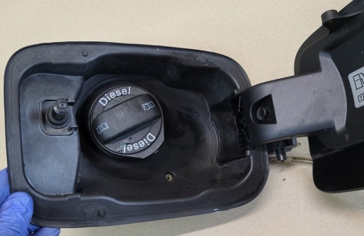 mehanizam rezervoara goriva vratašca čep amortizer AUDI A7 1 4G8 SPORTBACK DIESEL