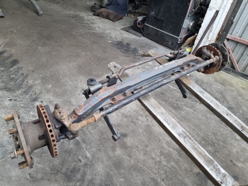 Балка ось подвеска ступицы поворотные кулаки диски daf 45 ti 17.5