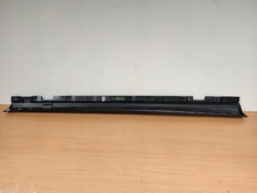 MERCEDES S-KLASA 222 LONG 6.3 6.5 AMG left moulding