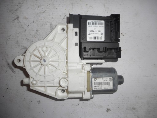 Vw tiguan и передний левый двигатель 5n0959701c 1k0959793r