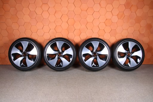 BMW I8 L12 L15 Колеса диски зимові шини 20
