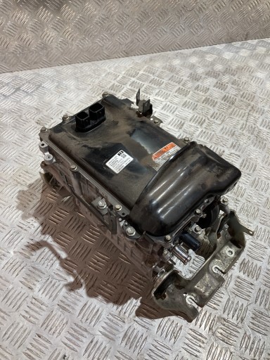 G9200-K0010 - Інвертор інвертор toyota yaris iv 20- 1.5 гібрид