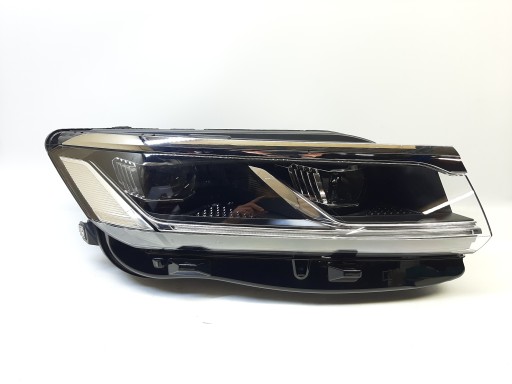 VW TOUAREG 2017+ ФАРА ПРАВАЯ 761941036