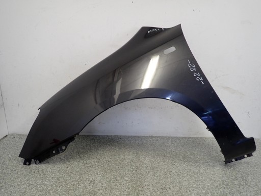 Kia carens iii 06-11 ліве переднє крило