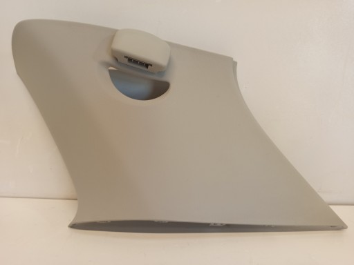 SKODA KODIAQ НАКЛАДКА ПРАВАЯ ЗАДНЯЯ 565867246A