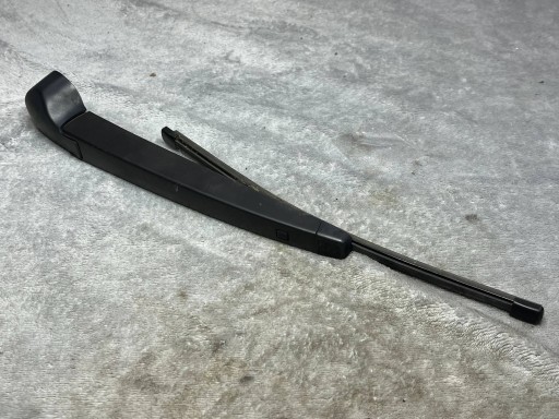 wischerarm heckklappe 6R6955707B OE VW POLO 6R VW UP !J