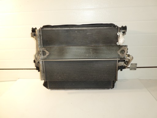 ПЕРЕДНІ РЕМНІ ПОВІТРЯ ОХОЛОДЖУВАЧІ VW AMAROK 2H 2H3 LIFT V6