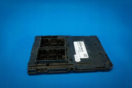 control unit Bordnetz Audi Q7 4M A4 8W 4M0907063G