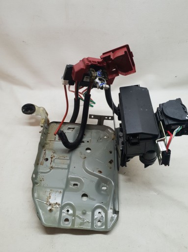 16- - Nissan micra v k14 16 - корпус запобіжника