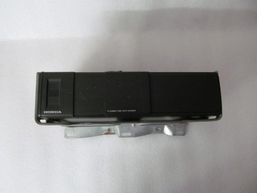 39110-SZ3-W010-M1 - HONDA LEGEND III 95-CD-ЧЕЙНДЖЕР