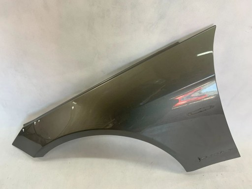 Mercedes C-Klasa W204 fender left c klasa w 204