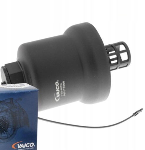 V10-4623 - Корпус масляного фильтра VAICO для AUDI TT 2.0 TTS