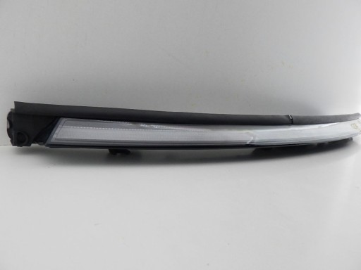 MERCEDES EQC 293 19- light front cap