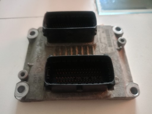 Контроллер двигателя 0261207556 альфа ромео 1.6