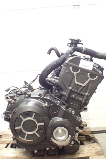 141168-1111 - Honda CB 1000 R SC80 18-двигун 9145 к. с. гарантія
