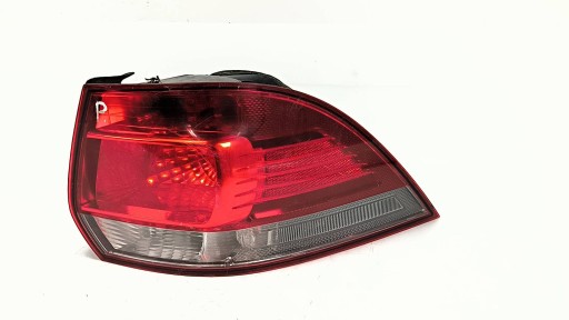 feu droit arrière 1K9945096G VOLKSWAGEN GOLF V