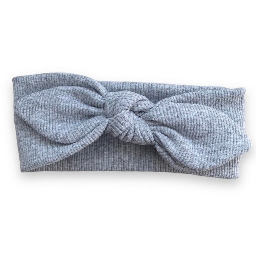 ДИТЯЧА ПОВ'ЯЗКА НА ГОЛОВУ В РОБРИСТКУ, БІЛА