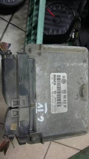 computer 038906018BM VW GOLF IV