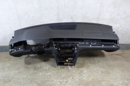 prístrojová doska kokpit 3G1857003CA po wystrzale VOLKSWAGEN PASSAT B8
