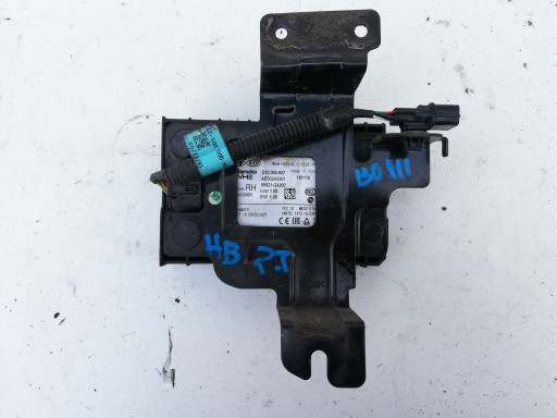 Радар задний правый 95821-G4200 HYUNDAI i30 III 17-22