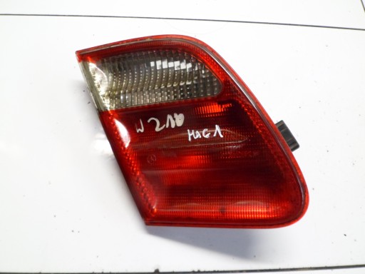 MERCEDES E W210 Licht links heck hinten A2108203964
