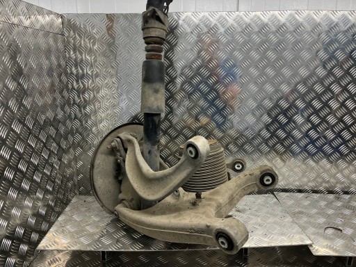 fordítsd kerékagy bal far Z WAHACZAMI AUDI A6-C7 8R0505431F