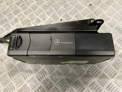 CD-чейнджер A0028206289 Mercedes ML w163