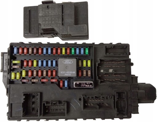 AL1T15604AC - БЛОК ЗАПОБІЖНИКІВ LINCOLN NAVIGATOR III U362