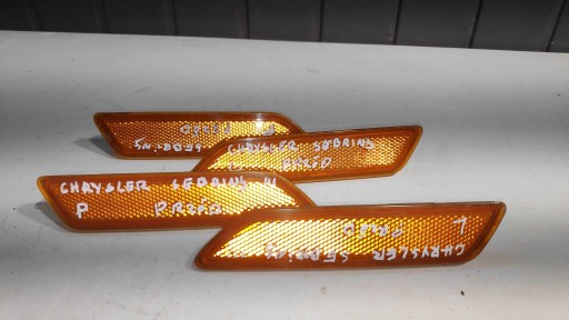 04389699aa 04389698aa - ГАБАРИТНА ЛАМПА БАМПЕРА CHRYSLER SEBRING III 3