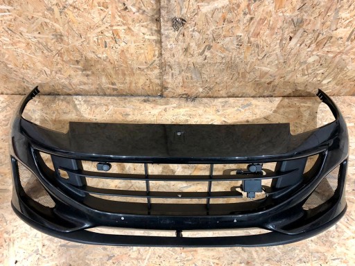 123566 - Передній бампер Ferrari Portofino