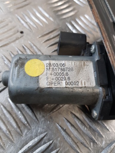 window regulator right front 51786728 FIAT PUNTO 06R