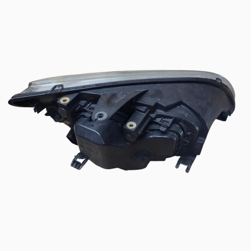 FORD FOCUS MK2 KOMBI HB 04-07r light left left front