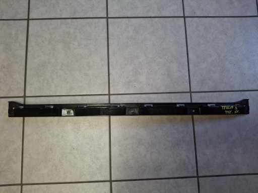 stoßstangenführung hinten TESLA MODEL S 2012R->