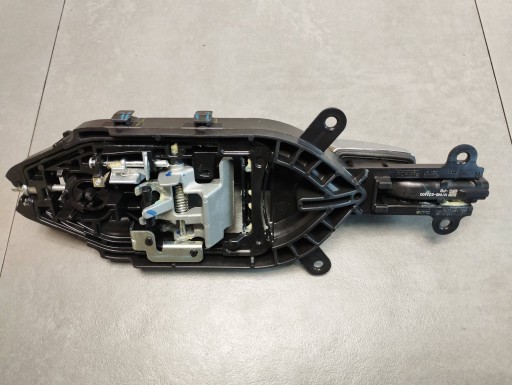 Volkswagen Amarok II 2023 handle left rear part N1WBE224A37DB