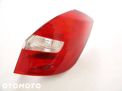 Skoda Fabia 2 II HB anglik light right rear