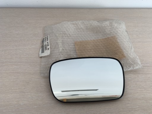 ВСТАВКА В НАРУЖНОЕ ЗЕРКАЛО COROLLA 87931-1E860