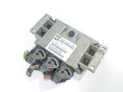 computer control unit of the engine OE 9665490080 Peugeot 407 SW 05-10