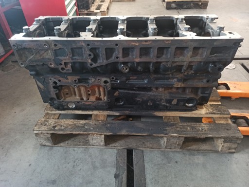 51011013401 - Блок двигателя MAN D2876 CR Блок MAN F2000 MAN TGA MAN M2000