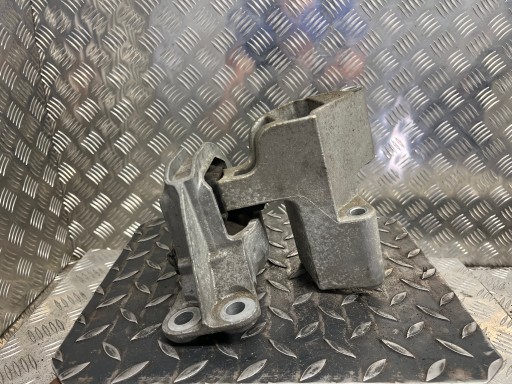 engine mount NISSAN MICRA K14