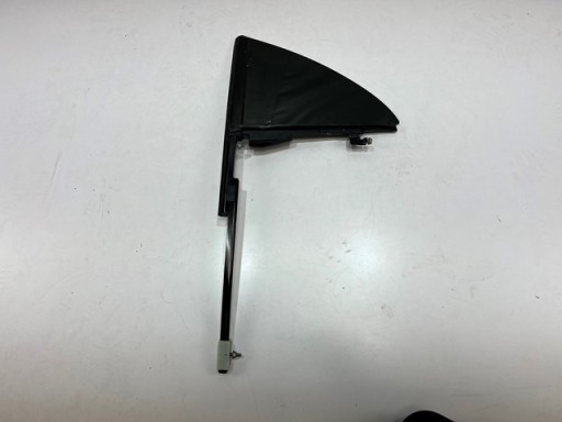 A1187300500 - Стекло двери левый задний MERCEDES CLA W118 19 р.-