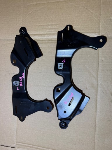 A6 C8 AVANT Halter Kofferraum links rechts heck hinten 4K9864199 4K9864200