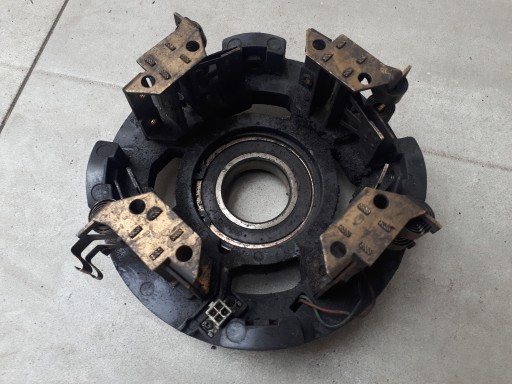 123456S - ЩІТОТРИМАЧ STILL R70 16 18 20 COMPACT AD20