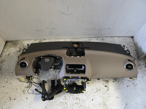 OPEL MERIVA B dashboard console airbags tension belts original BRAZOWA / beige