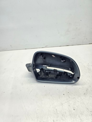cover mirrors right AUDI A4 B8 A3 8P LIFT 8K0857528D LY7E